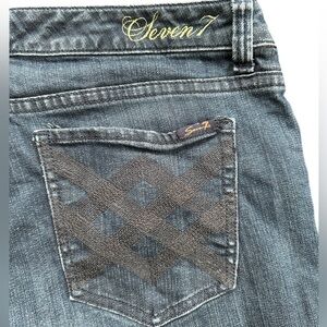 Seven7 Straight Dark Wash Jeans‎ with Embroidered Pockets Women’s 14
